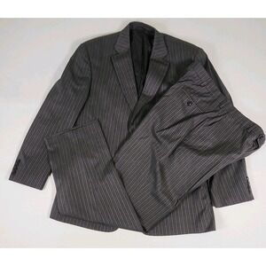 Haggar Men's 2 Piece Suit 44R/R Gray Pinstripe  Jacket & Pants Polyester Blend